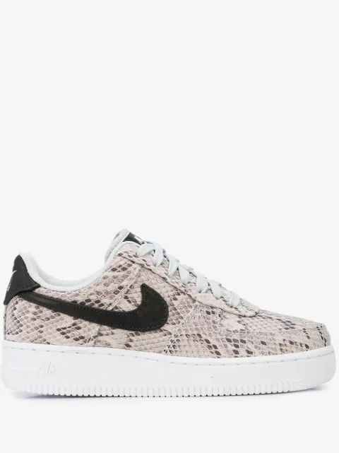 Nike Air Max sneakers met slangenleer-effect