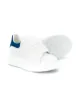 الصورة 2 من Alexander McQueen Kids حذاء رياضي بنعل مسطح سميك ورباط