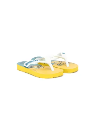 minion flip flops