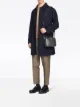 الصورة 2 من Prada حقيبة كروس بشعار بتصميم مثلث