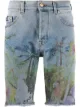 الصورة 1 من Versace Jeans Couture شورت جينز بطبعة نخيل