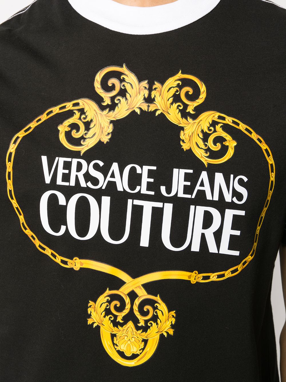 фото Versace jeans couture футболка с принтом logo baroque