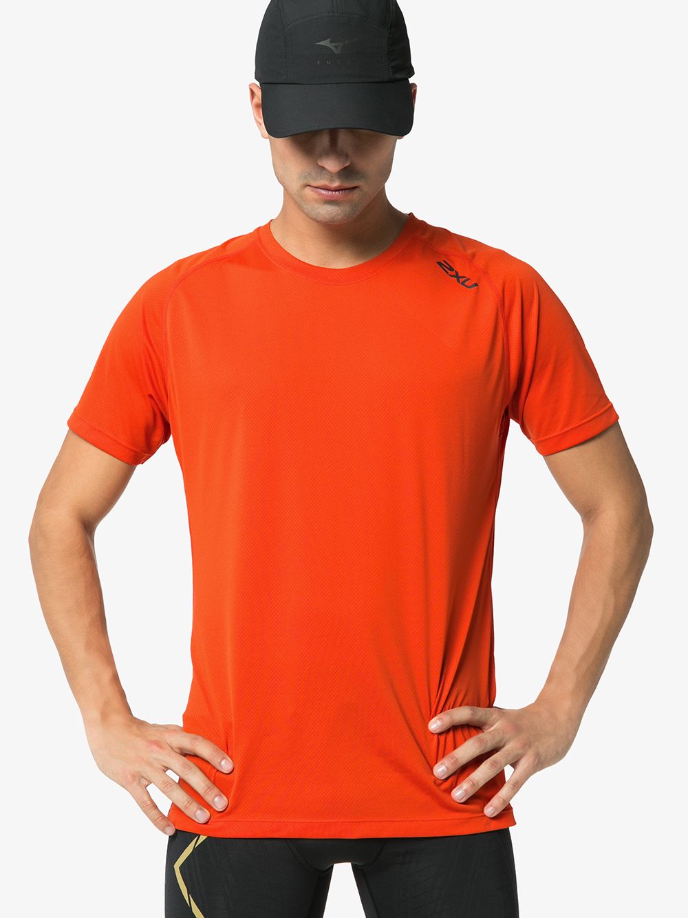 фото 2xu orange ghst run short sleeve t-shirt