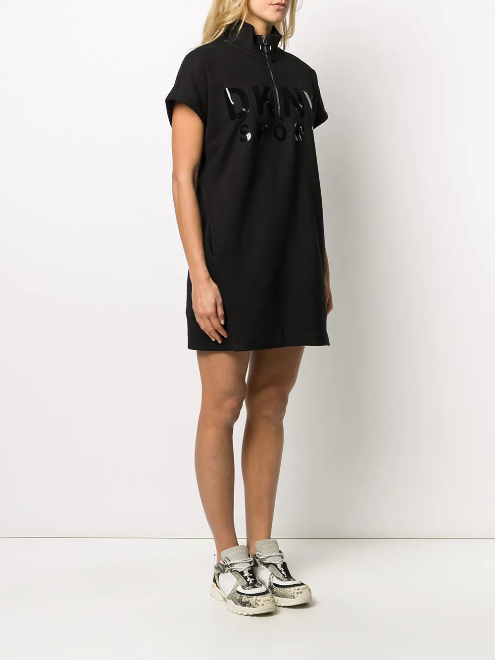 фото Dkny платье мини с короткими рукавами и логотипом