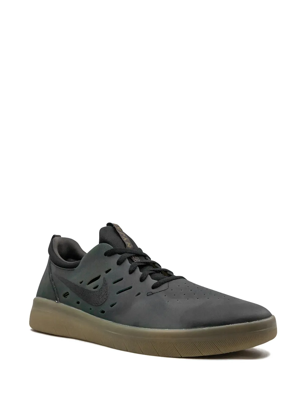 nike shoes nyjah