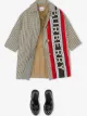 الصورة 2 من Burberry Kids معطف بكاروهات مكسورة ضد المطر