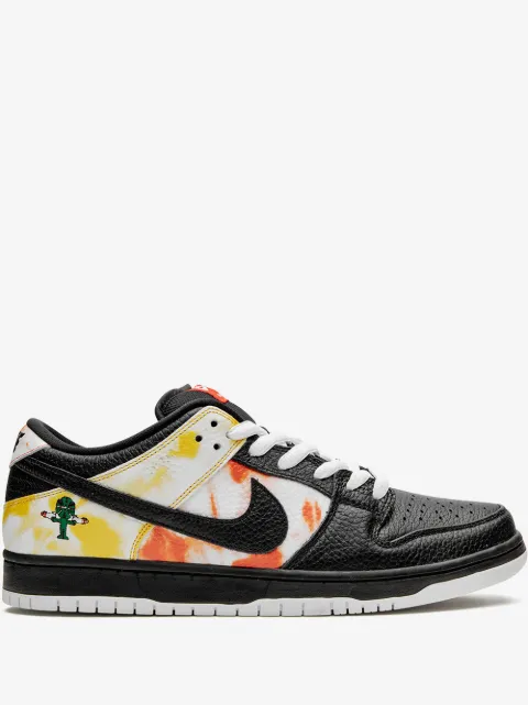 Nike 'SB Dunk Low Tie-Dye Raygun 2019' Sneakers