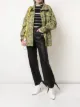 الصورة 2 من Off-White جاكيت بنقش تجريدي