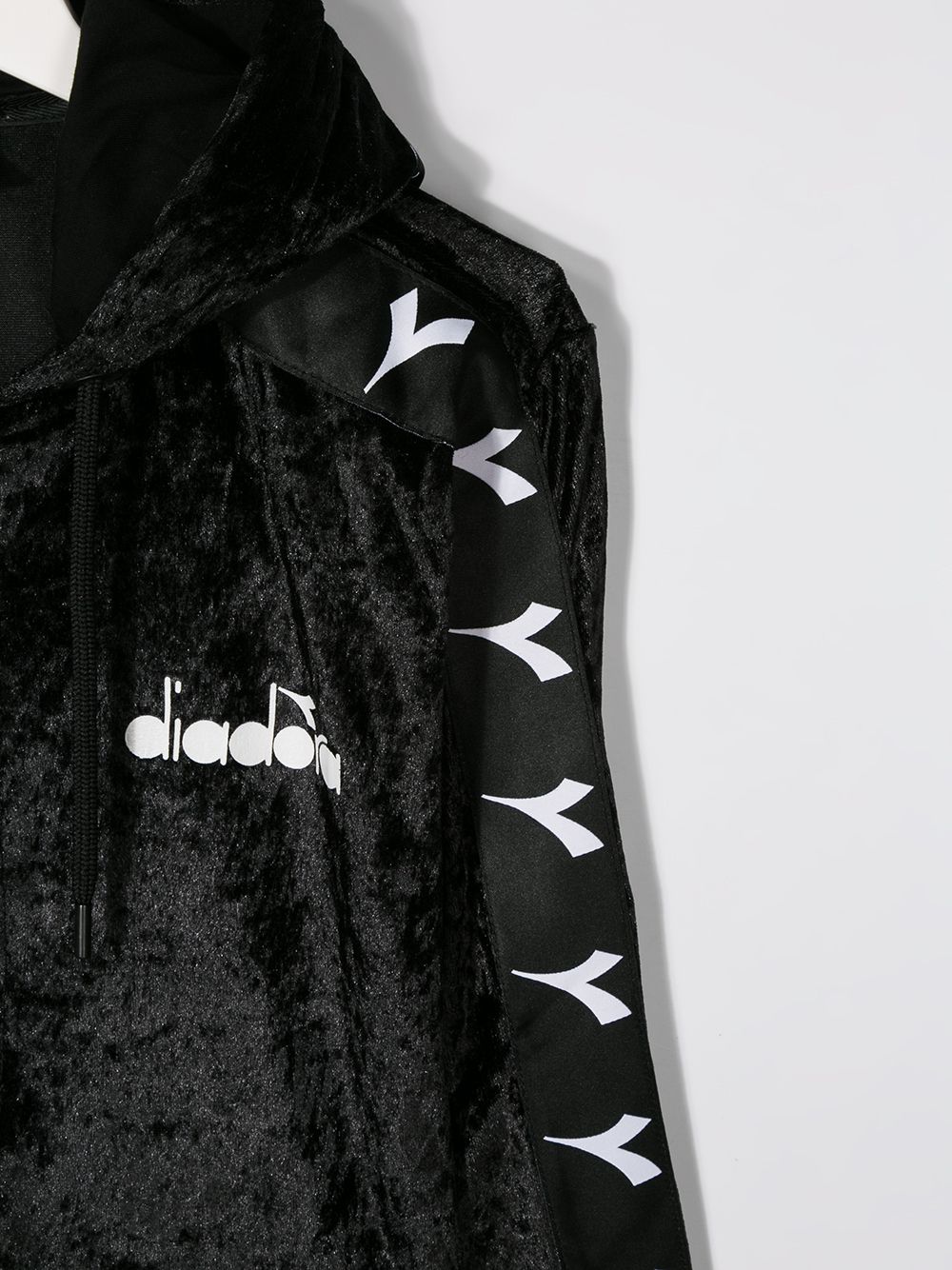 фото Diadora junior hooded logo stripe jacket