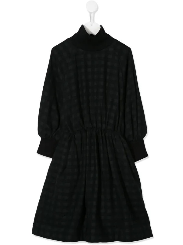 unlabel black dress