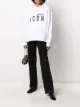 الصورة 2 من Dsquared2 سويت شيرت بغطاء رأس وطبعة
