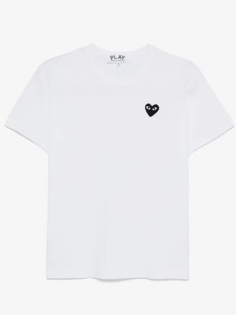Comme Des Garçons Play playera con parche de corazón