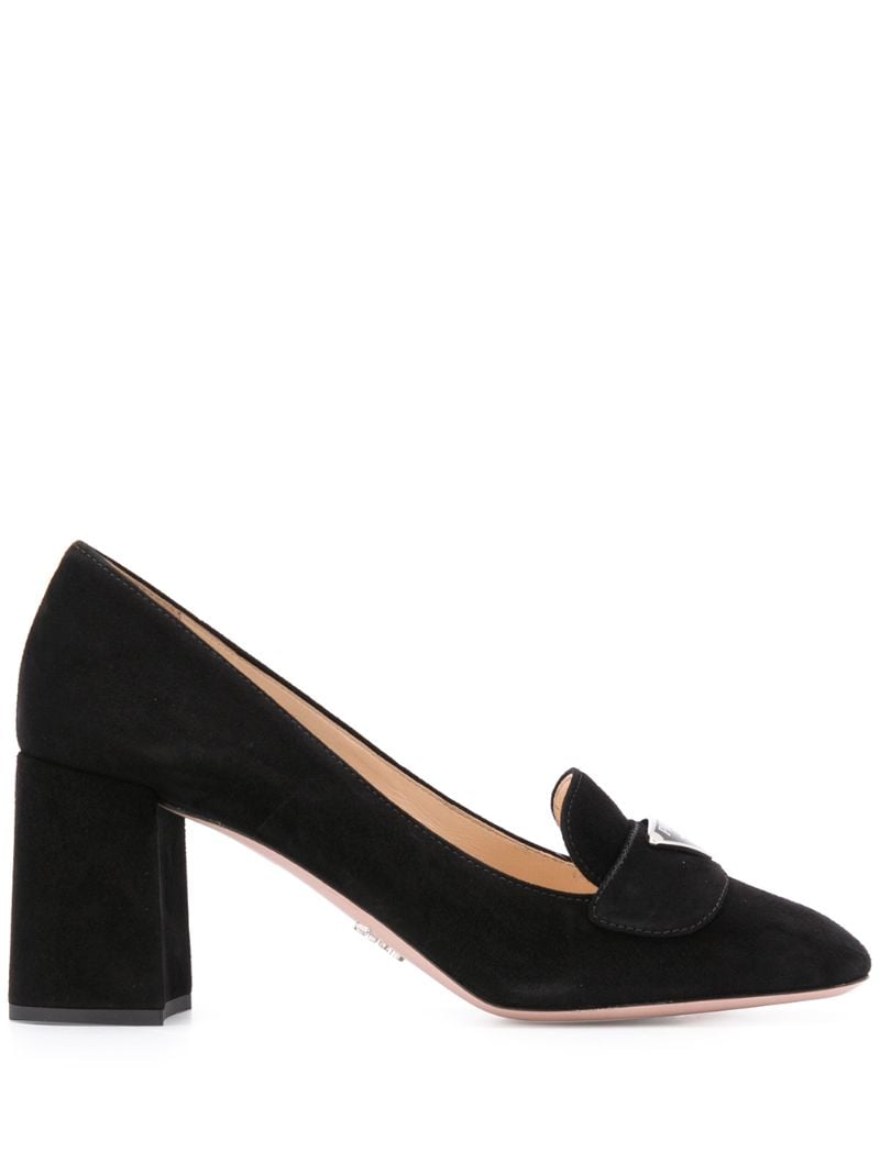 Prada Pumps Mit Logo-schild In Black