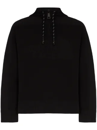 black north face sweater