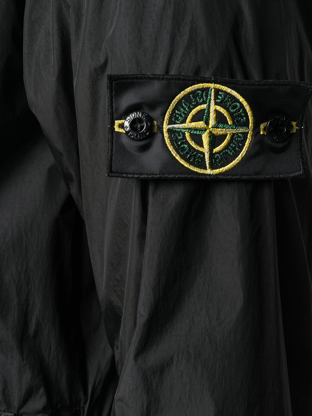 фото Stone island куртка на молнии с капюшоном