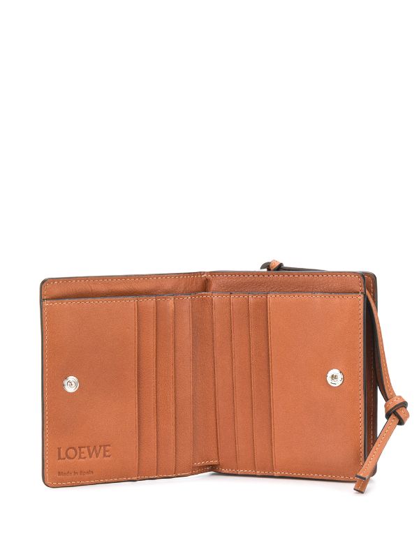 loewe wallet review