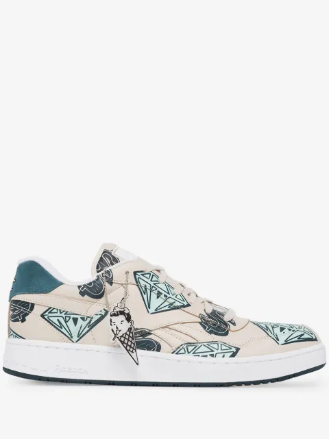 Reebok حذاء رياضي BB 4000