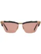 الصورة 1 من Gucci Eyewear نظارة شمسية بإطار عين القطة