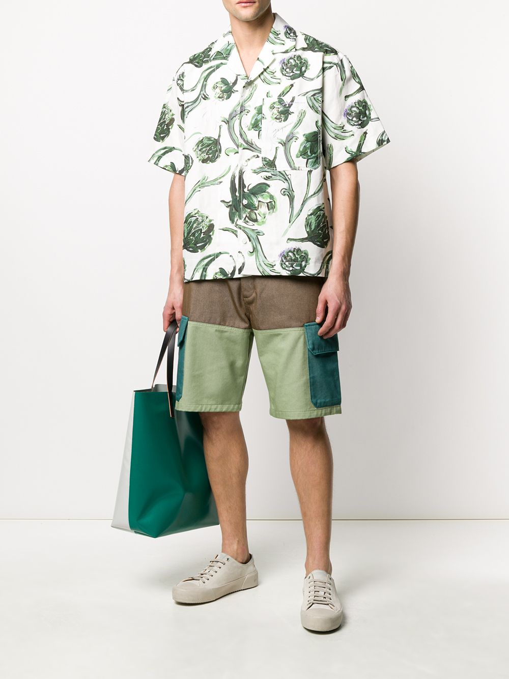 фото Loewe colour-block cargo shorts