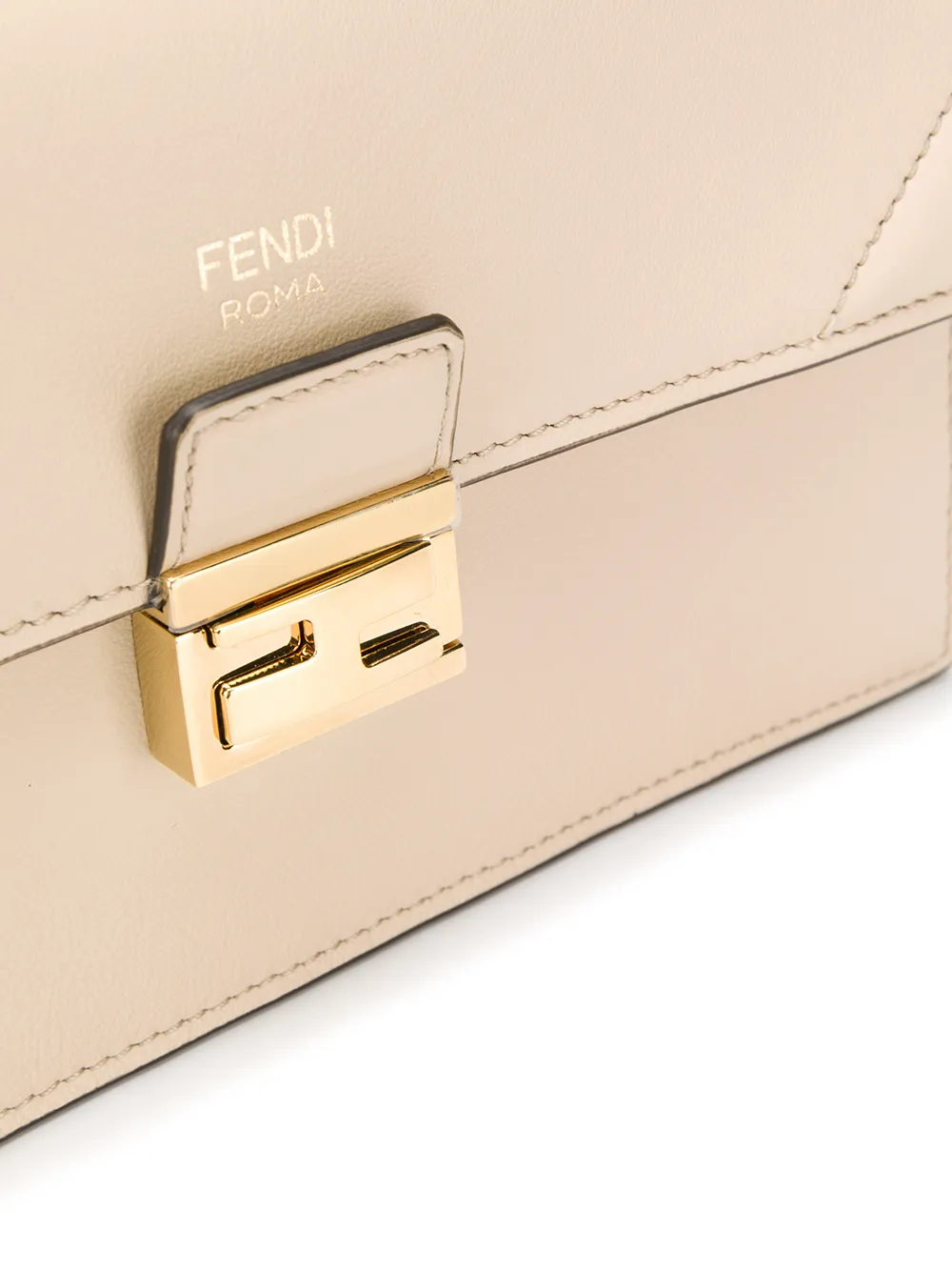 фото Fendi сумка через плечо kan u