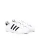 الصورة 1 من adidas Kids حذاء رياضي بدون رقبة 'سوبر ستار'