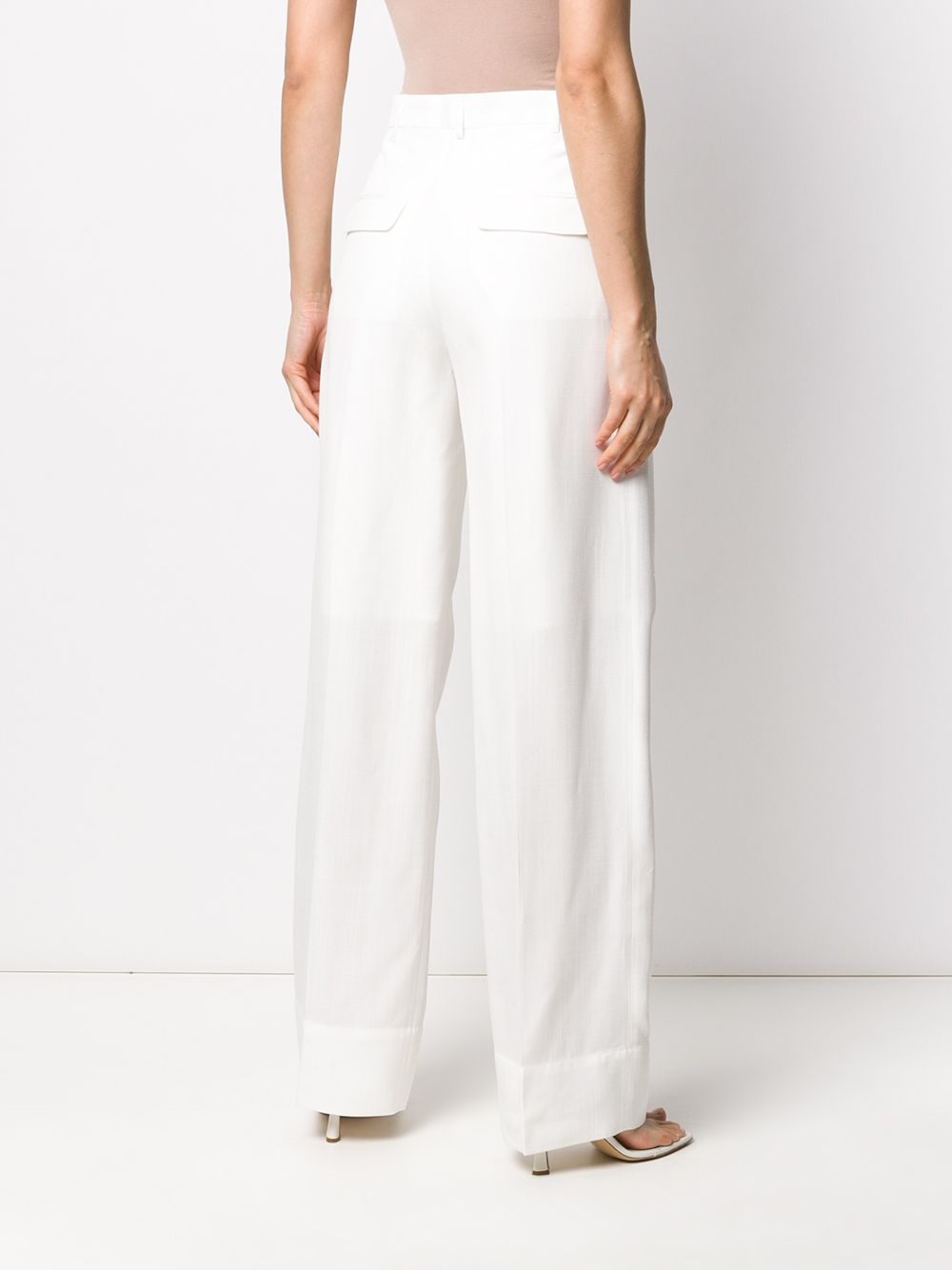 фото Jacquemus брюки le pantalon loya