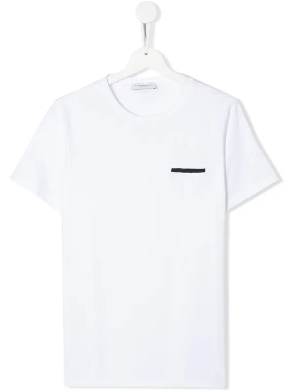 plain white t shirt with pocket