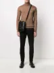 الصورة 2 من Dsquared2 كنزة برقبة دائرية وأبليكة شعار الماركة
