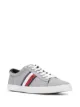 الصورة 2 من Tommy Hilfiger حذاء رياضي بنعل مسطح ورباط