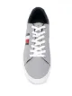 Tommy Hilfiger حذاء رياضي بنعل مسطح ورباط