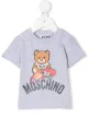 الصورة 1 من Moschino Kids تيشيرت بطبعة شعار ودب