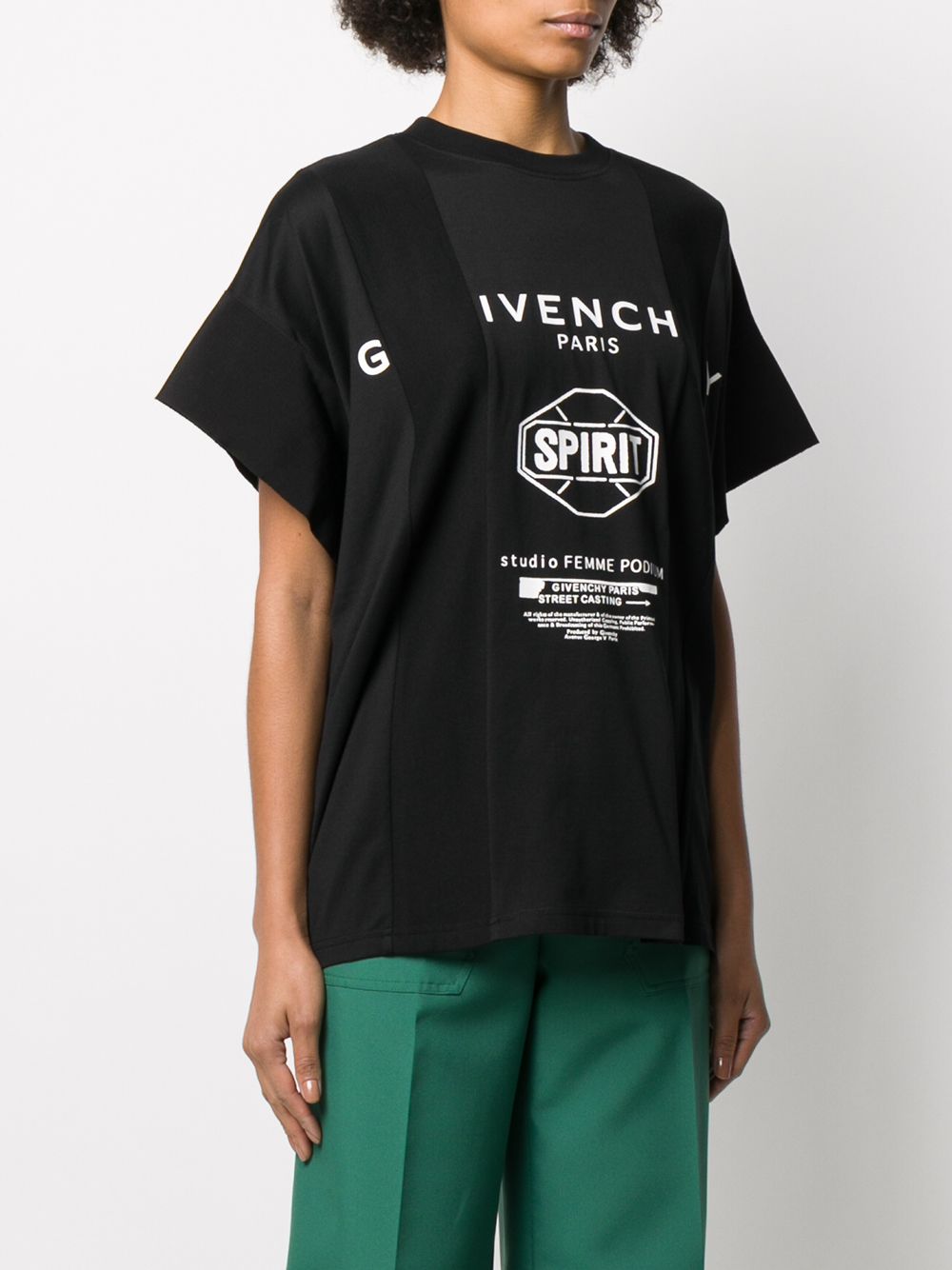 фото Givenchy футболка оверсайз spirit с принтом