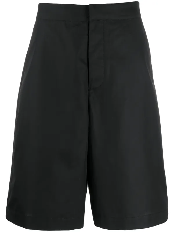 black knee length shorts