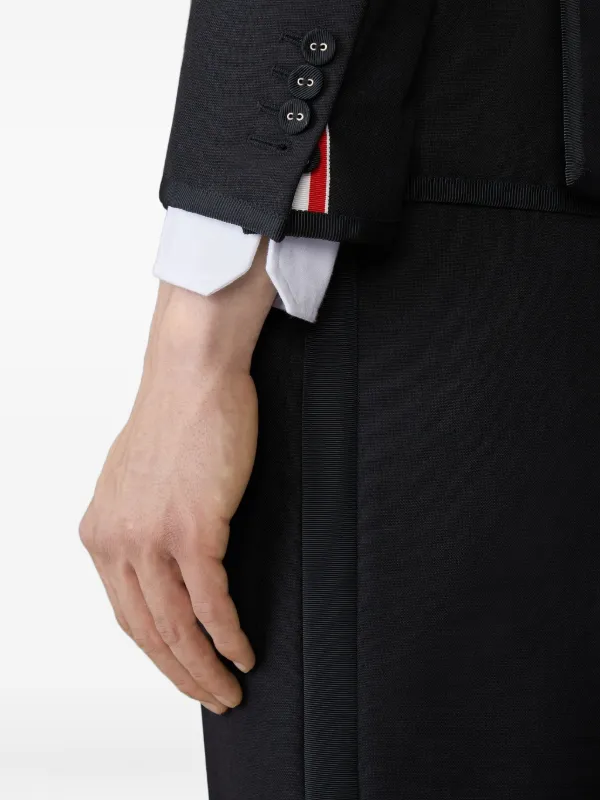 Thom Browne シングルスーツ | ブラック | FARFETCH JP