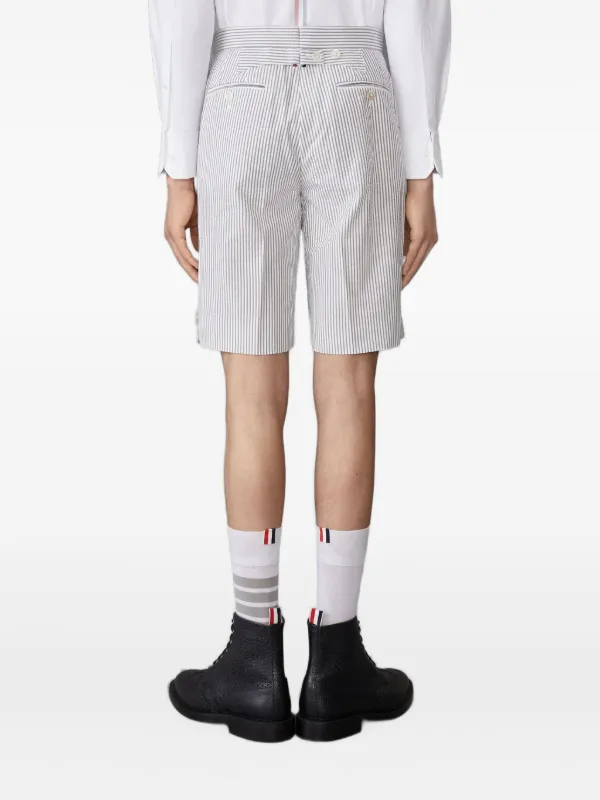 Thom Browne ストライプ シアサッカー ショートパンツ | グレー Thom Browne ストライプ シアサッカー ショートパンツ | グレー