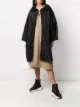 الصورة 2 من Comme Des Garçons Comme Des Garçons معطف جاكار وطبعة زهور