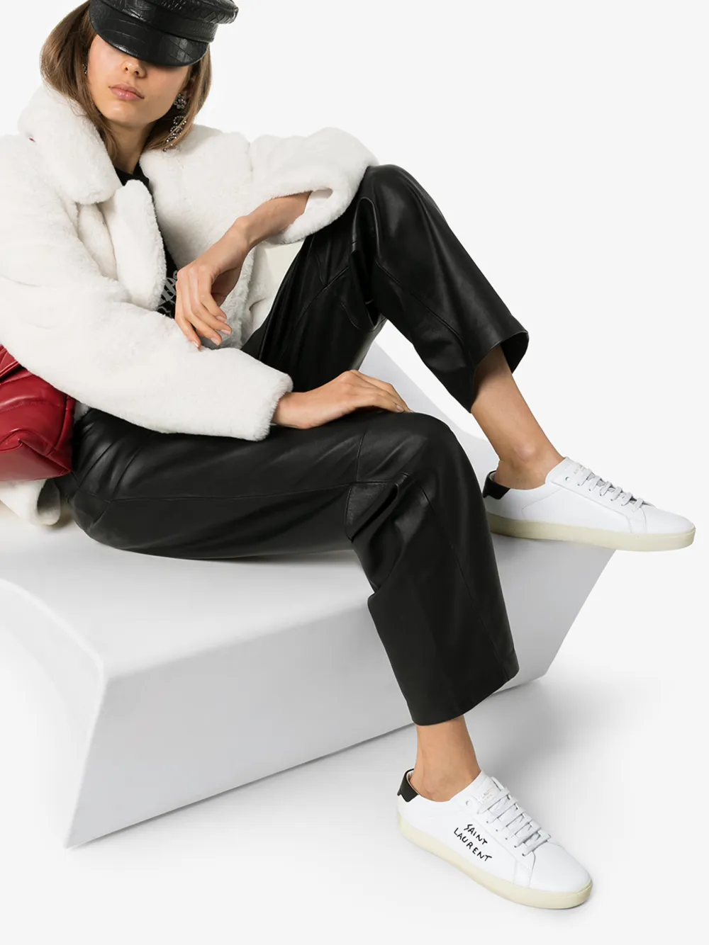 SAINT LAURENT SAINT LAURENT SIGNATURE LOW-TOP SNEAKERS,61064908G1014995713