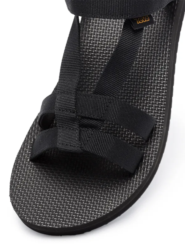 teva arivaca sandals