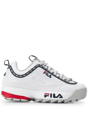 fila disruptor 2 on feet
