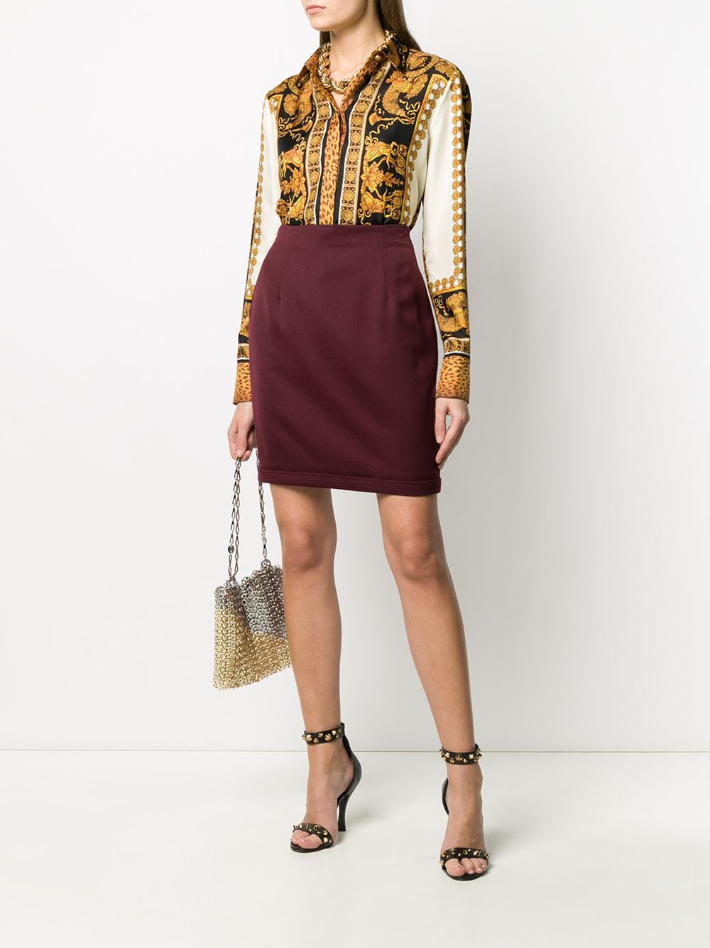 фото Versace pre-owned юбка-шорты прямого кроя