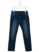 الصورة 1 من Emporio Armani Kids جينز بتصميم باهت