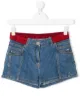 الصورة 1 من Givenchy Kids شورت جينز بشعار