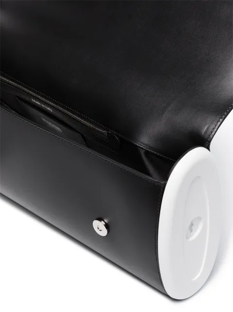 lighter purse moschino