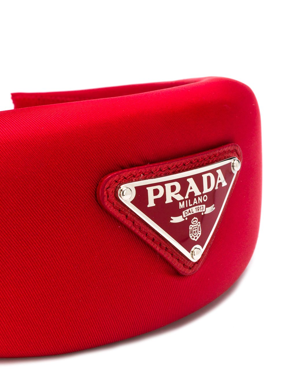 фото Prada ободок с металлическим логотипом