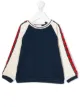 الصورة 1 من Gucci Kids سويت شيرت بخطوط وشعار GG