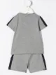 الصورة 2 من Moncler Kids طقم مكون من تيشيرت وشورت
