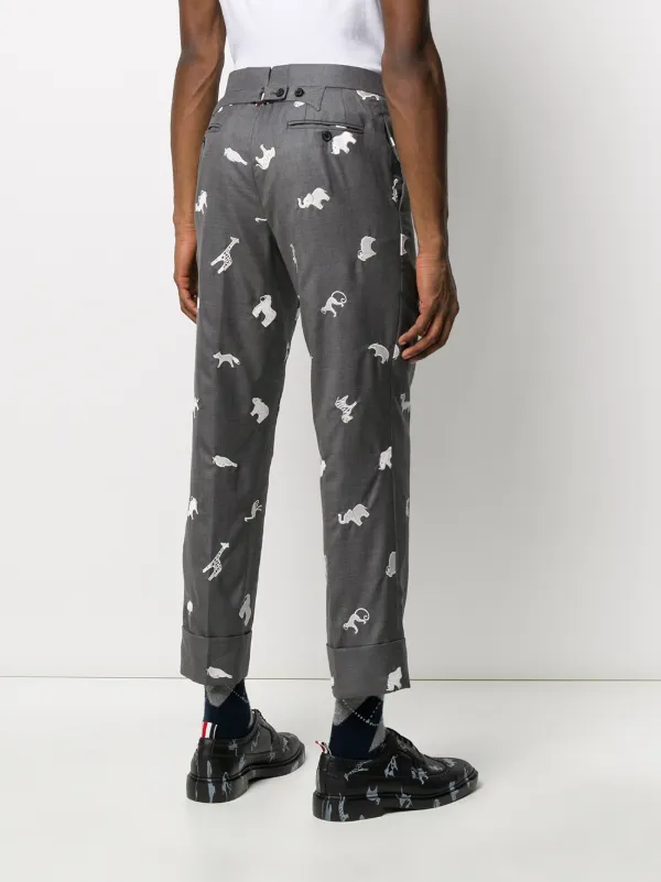 パンツ・ボトムスその他 Thom Browne Trousers Thom Browne animal-embroidered Cropped Trousers | Grey