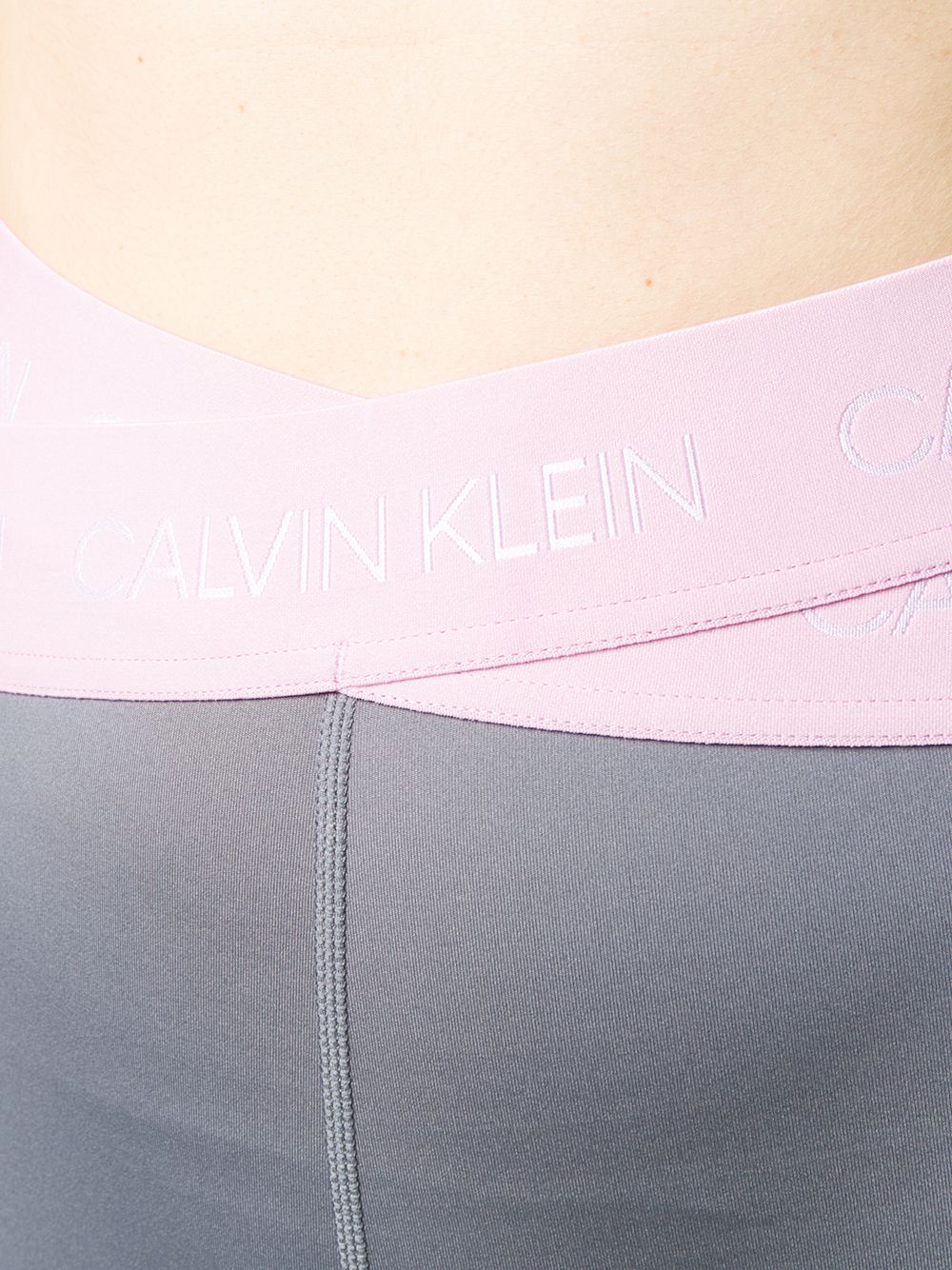 фото Calvin klein легинсы с логотипом на поясе