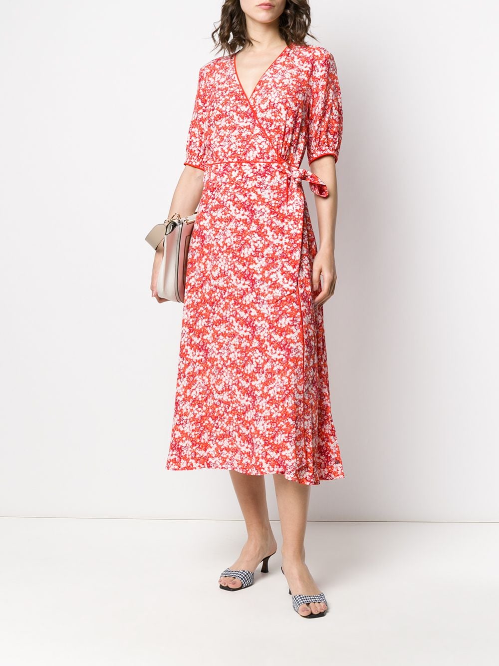 фото Tommy hilfiger платье с запахом и цветочным принтом