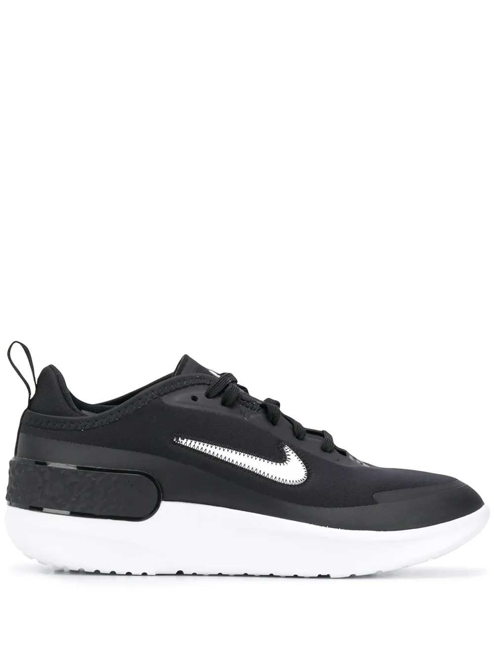 Nike Amixa sneakers · 4.5